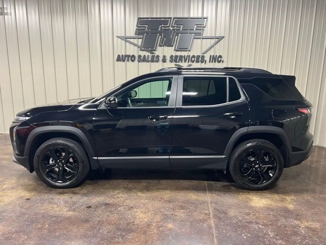 Used 2025 Chevrolet Equinox LT w/ Midnight Edition image 3