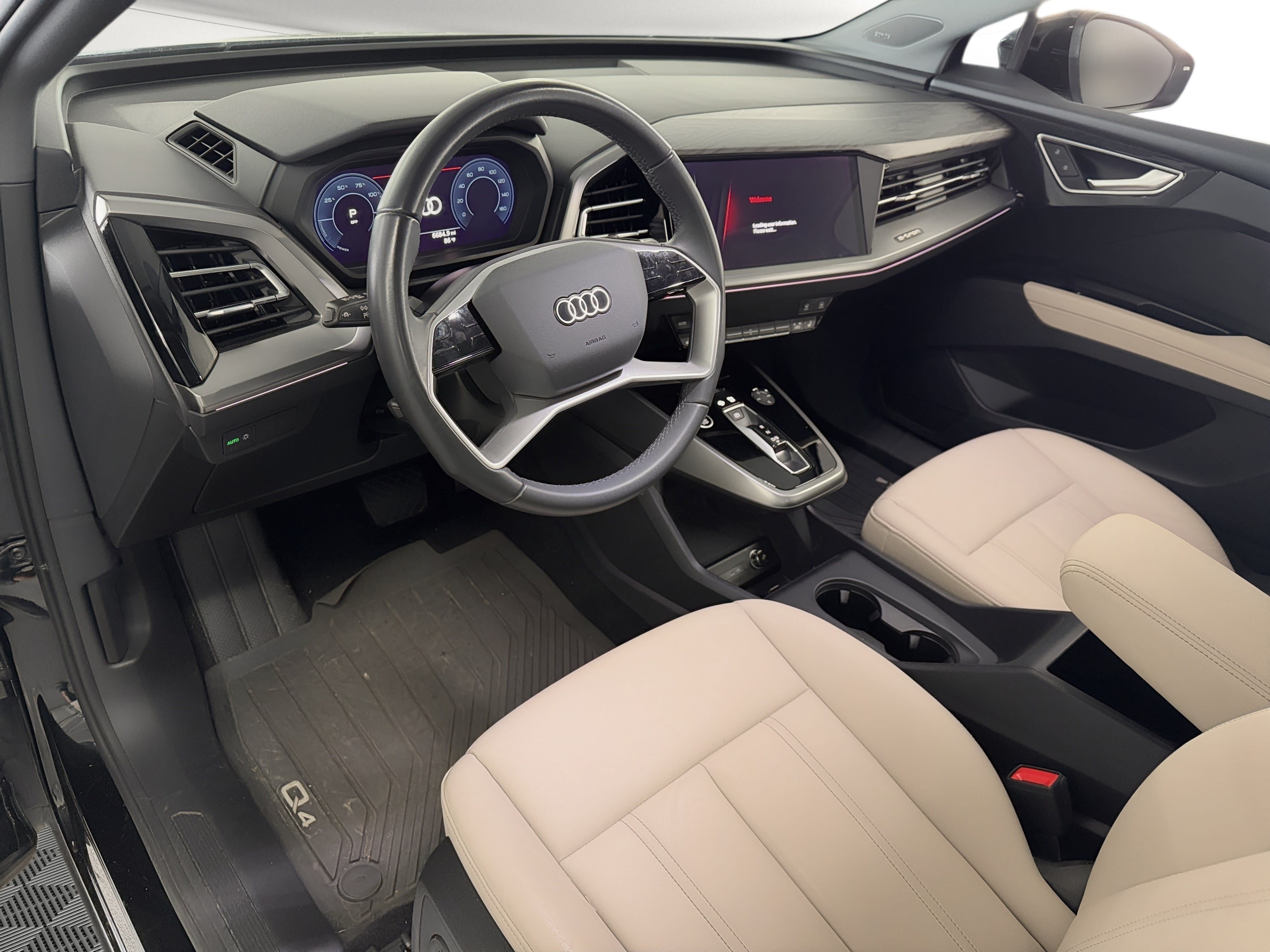 Certified 2023 Audi Q4 e-tron Premium Plus w/ Premium Plus AWD/4WD image 4