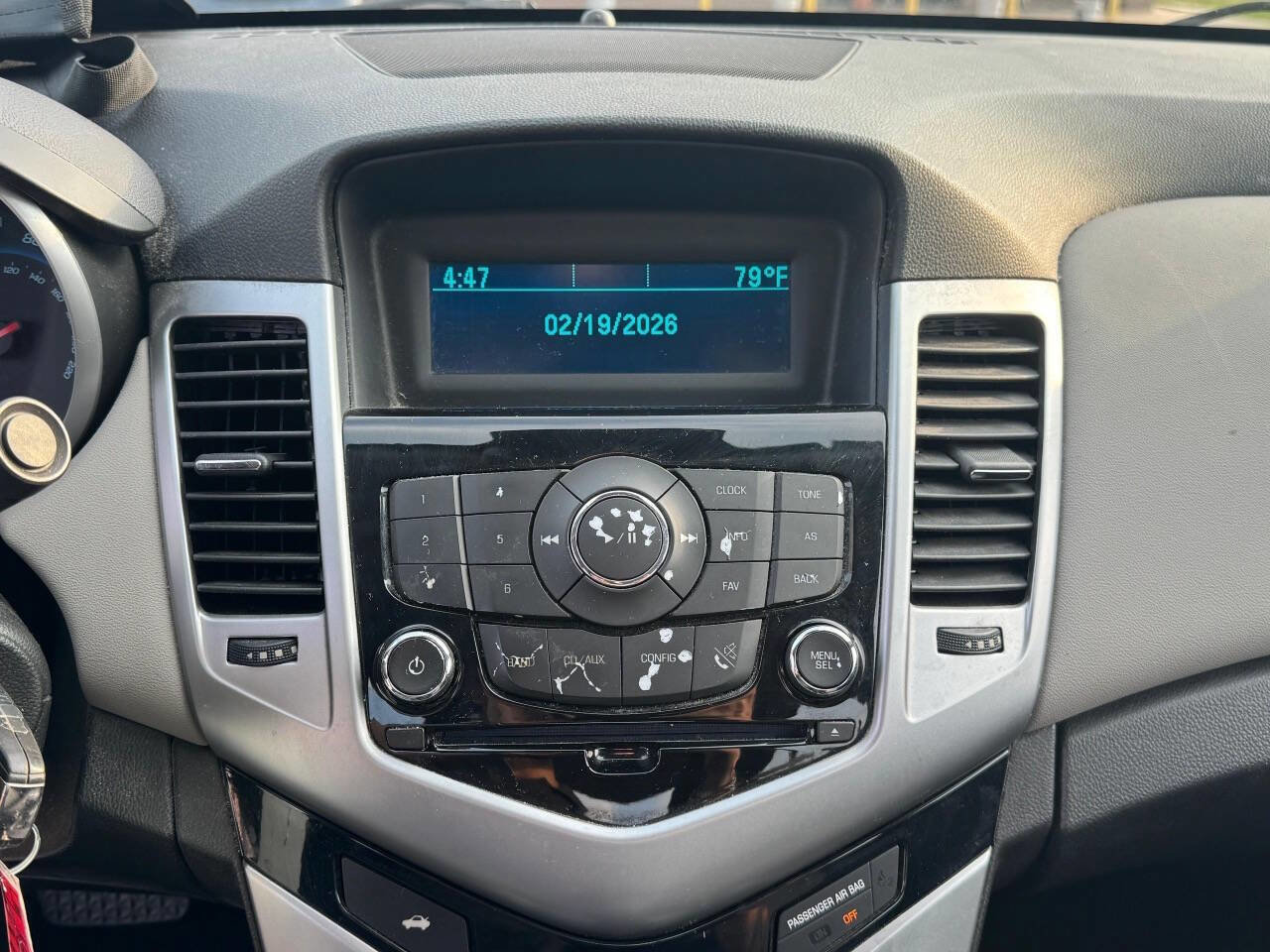 Used 2015 Chevrolet Cruze LS image 13