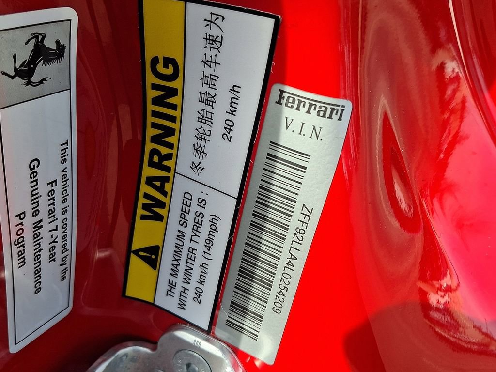 Used 2020 Ferrari F8 Tributo image 25