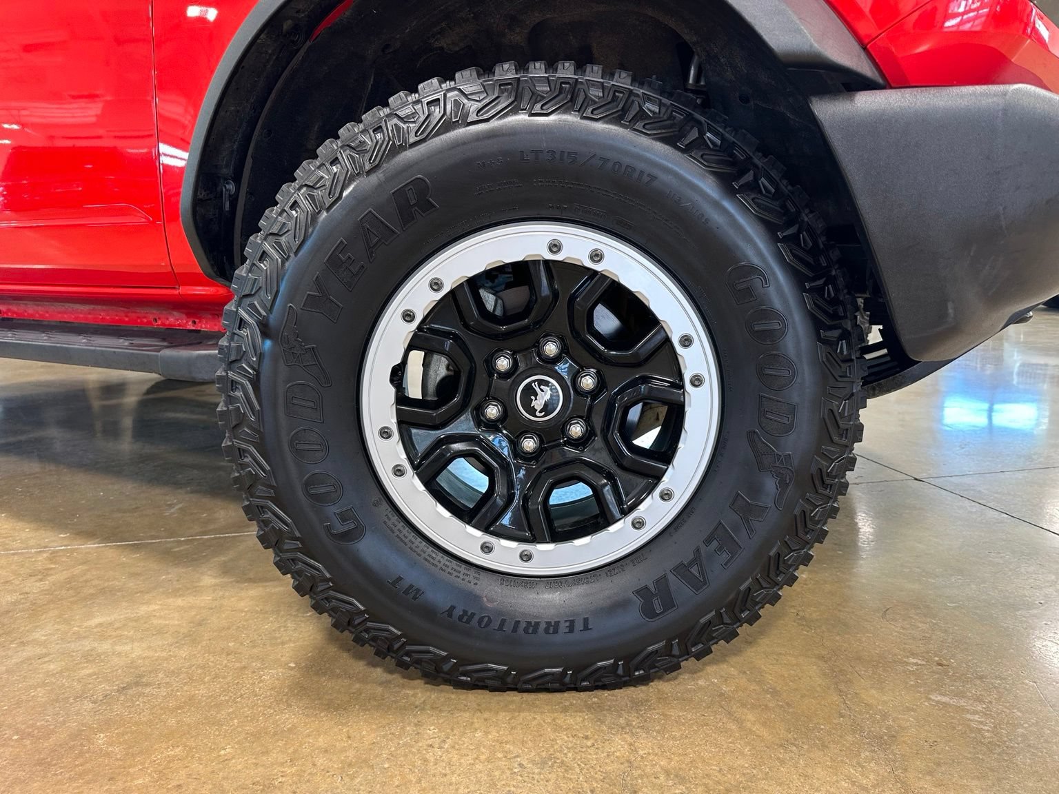 Used 2023 Ford Bronco Outer Banks w/ Sasquatch Package AWD/4WD image 11
