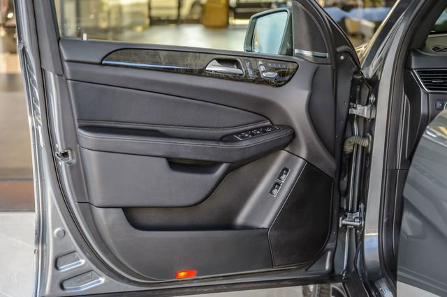 Used 2017 Mercedes-Benz GLS 450 4MATIC image 51