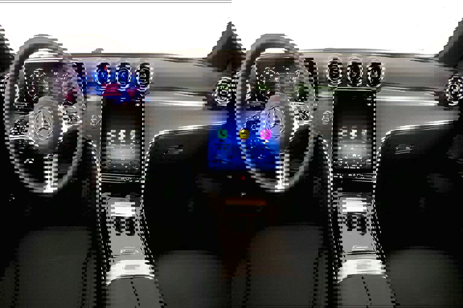 Used 2025 Mercedes-Benz C 300 4MATIC Sedan image 8