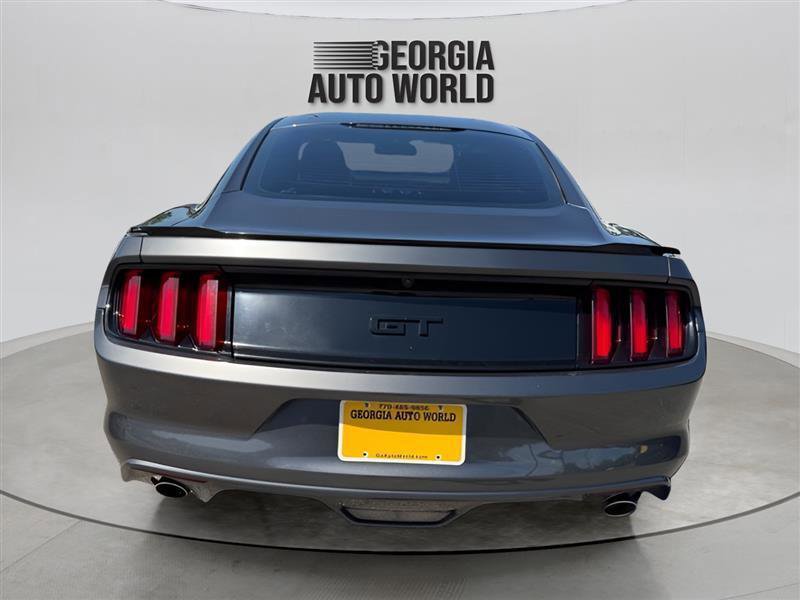 Used 2017 Ford Mustang GT w/ Black Accent Package RWD image 11