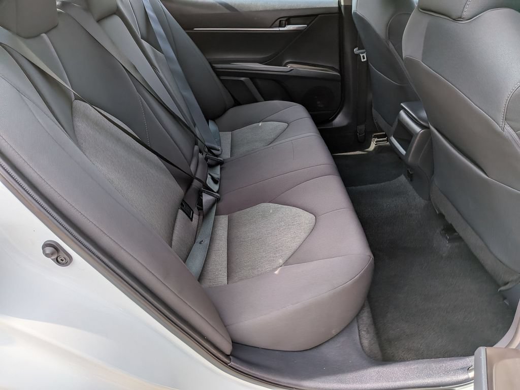 Used 2024 Toyota Camry LE FWD image 17