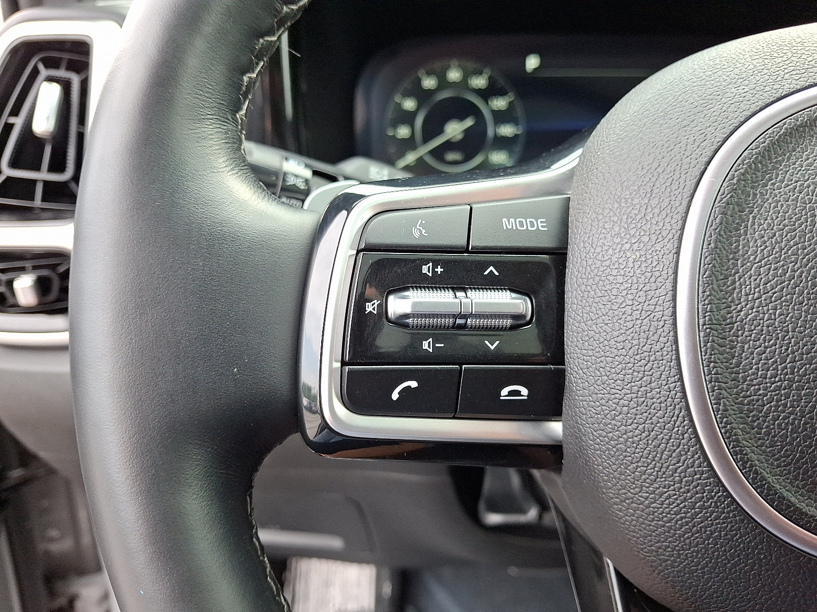 Used 2022 Kia Sorento SX Prestige AWD/4WD image 23