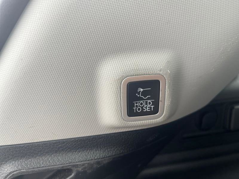 Used 2024 Jeep Grand Cherokee Limited 4xe image 13