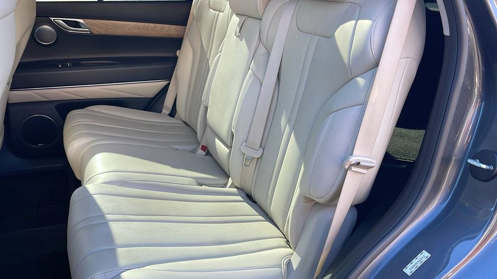 Used 2021 Genesis GV80 2.5T w/ Advanced Package 03 image 15