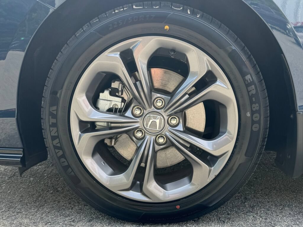 Used 2023 Honda Accord EX-L image 10