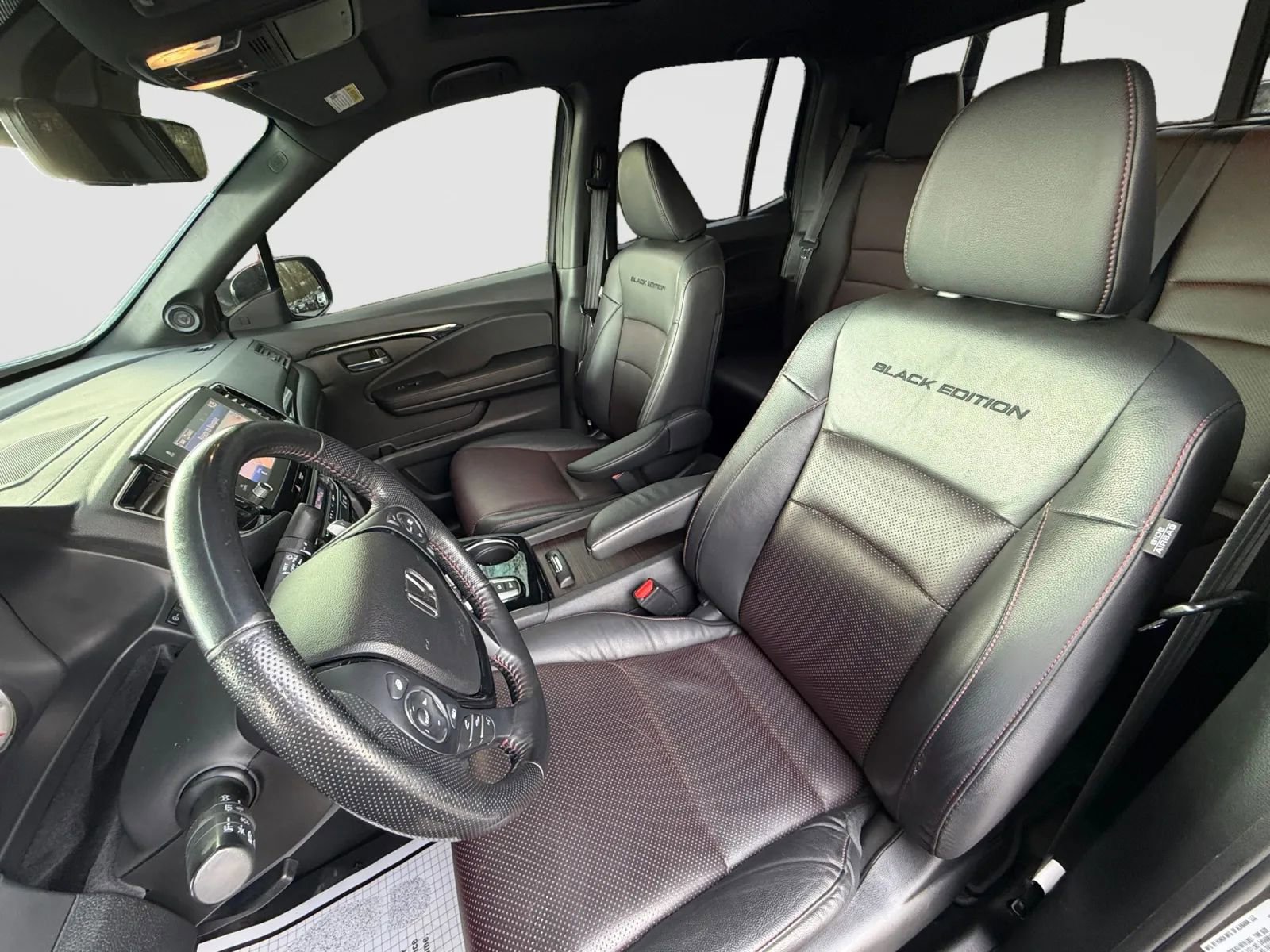 Used 2021 Honda Ridgeline Black Edition image 11