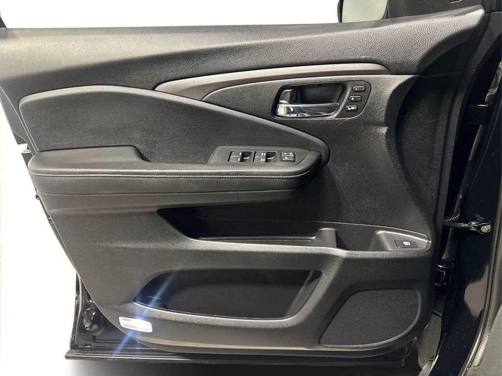 Used 2022 Honda Ridgeline RTL-E image 18