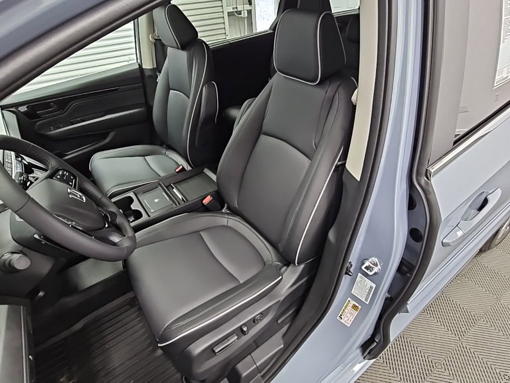 New 2026 Honda Odyssey Touring image 29