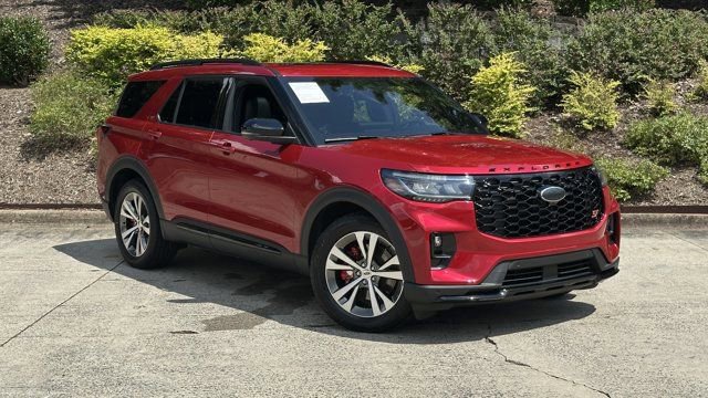 Used 2025 Ford Explorer ST