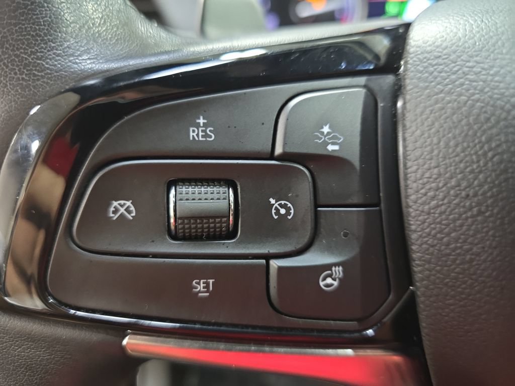 Used 2023 Buick Enclave Essence w/ Experience Buick Package AWD/4WD image 19