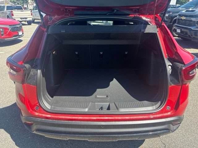 New 2026 Chevrolet Trax RS w/ Driver Confidence Package FWD image 6