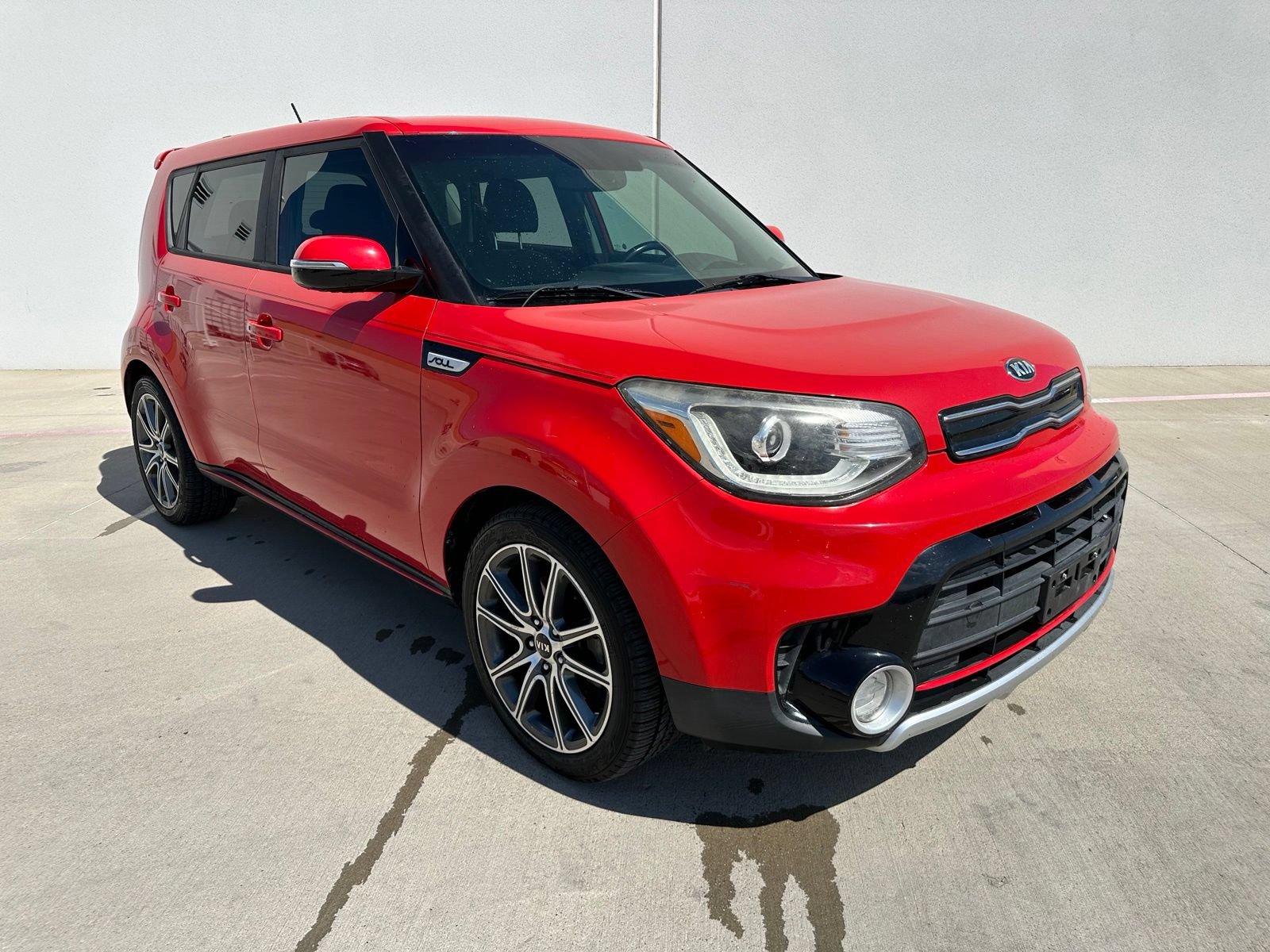 Used 2017 Kia Soul ! w/ Tech Package