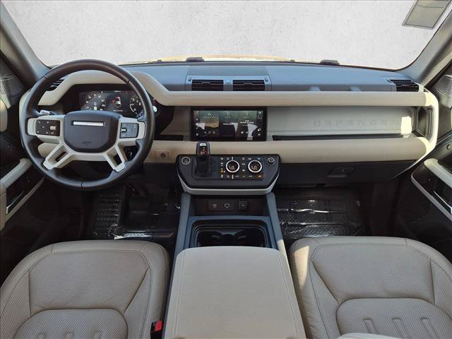 Used 2021 Land Rover Defender 110 SE AWD/4WD image 16