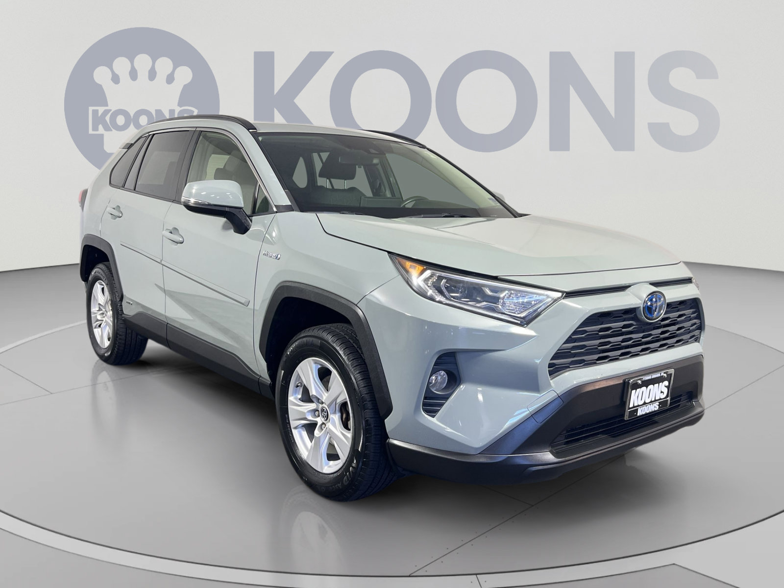 Used 2019 Toyota RAV4 XLE w/ Convenience Package AWD/4WD image 10
