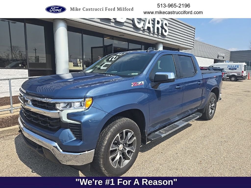 Used 2024 Chevrolet Silverado 1500 LT image 1