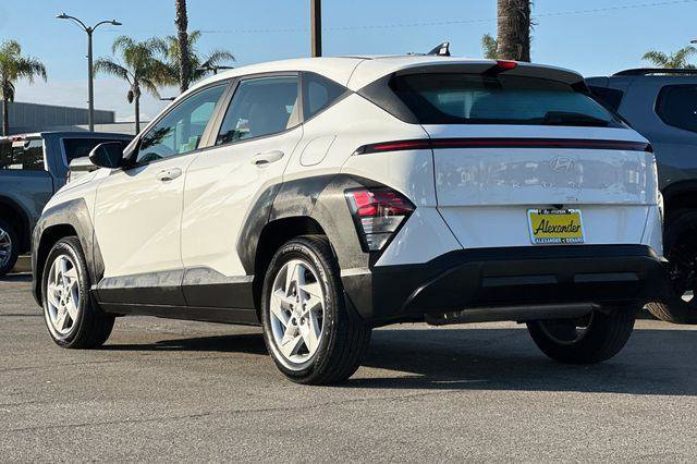 Certified 2026 Hyundai Kona SE image 6