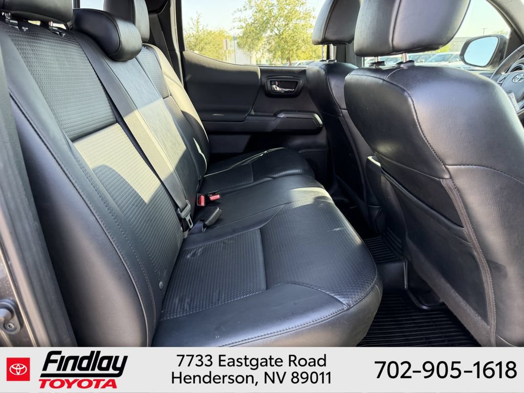 Certified 2020 Toyota Tacoma TRD Off-Road w/ TRD Premium Off Road Package AWD/4WD image 13
