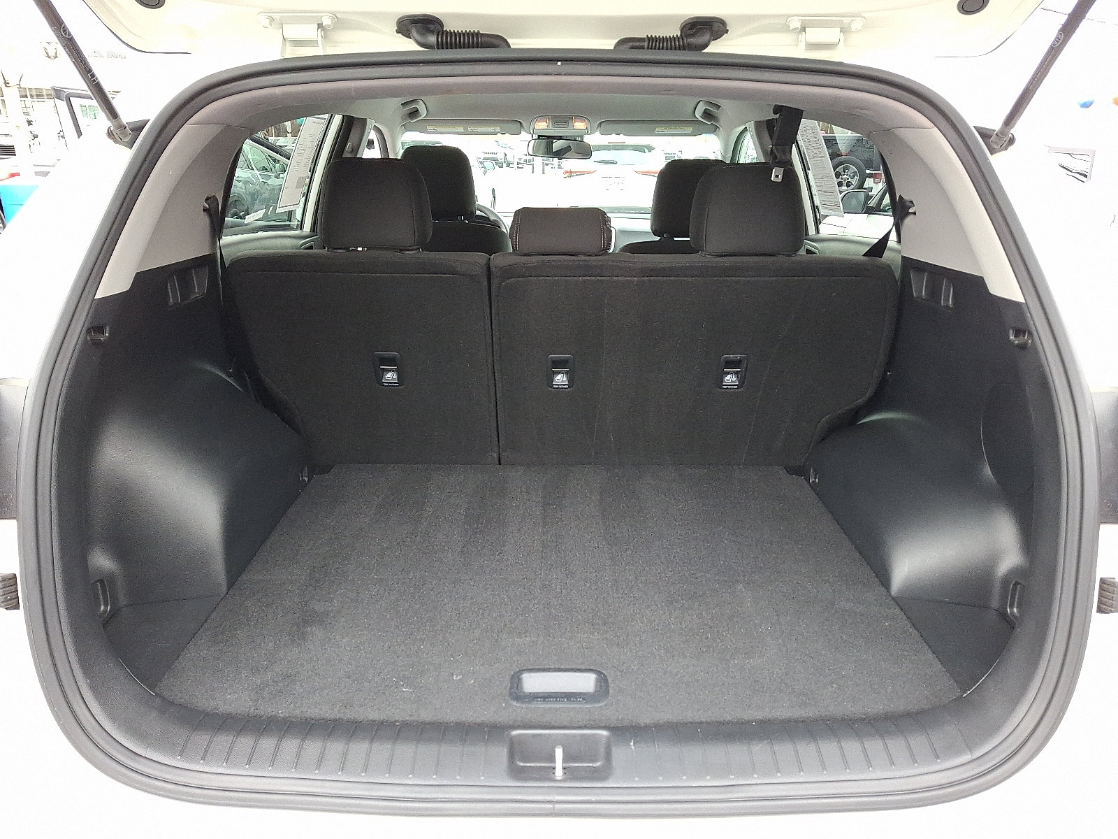 Certified 2022 Kia Sportage LX w/ LX AWD Value Edition Package image 20