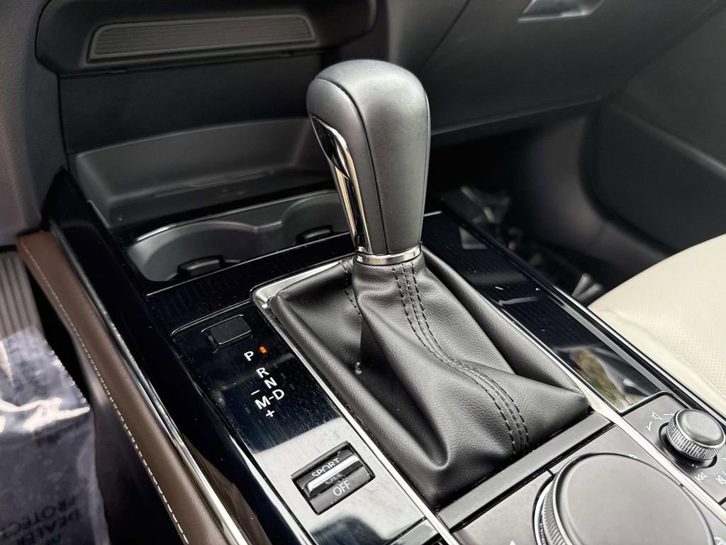 Certified 2025 MAZDA CX-30 2.5 Turbo w/ Premium Package image 38