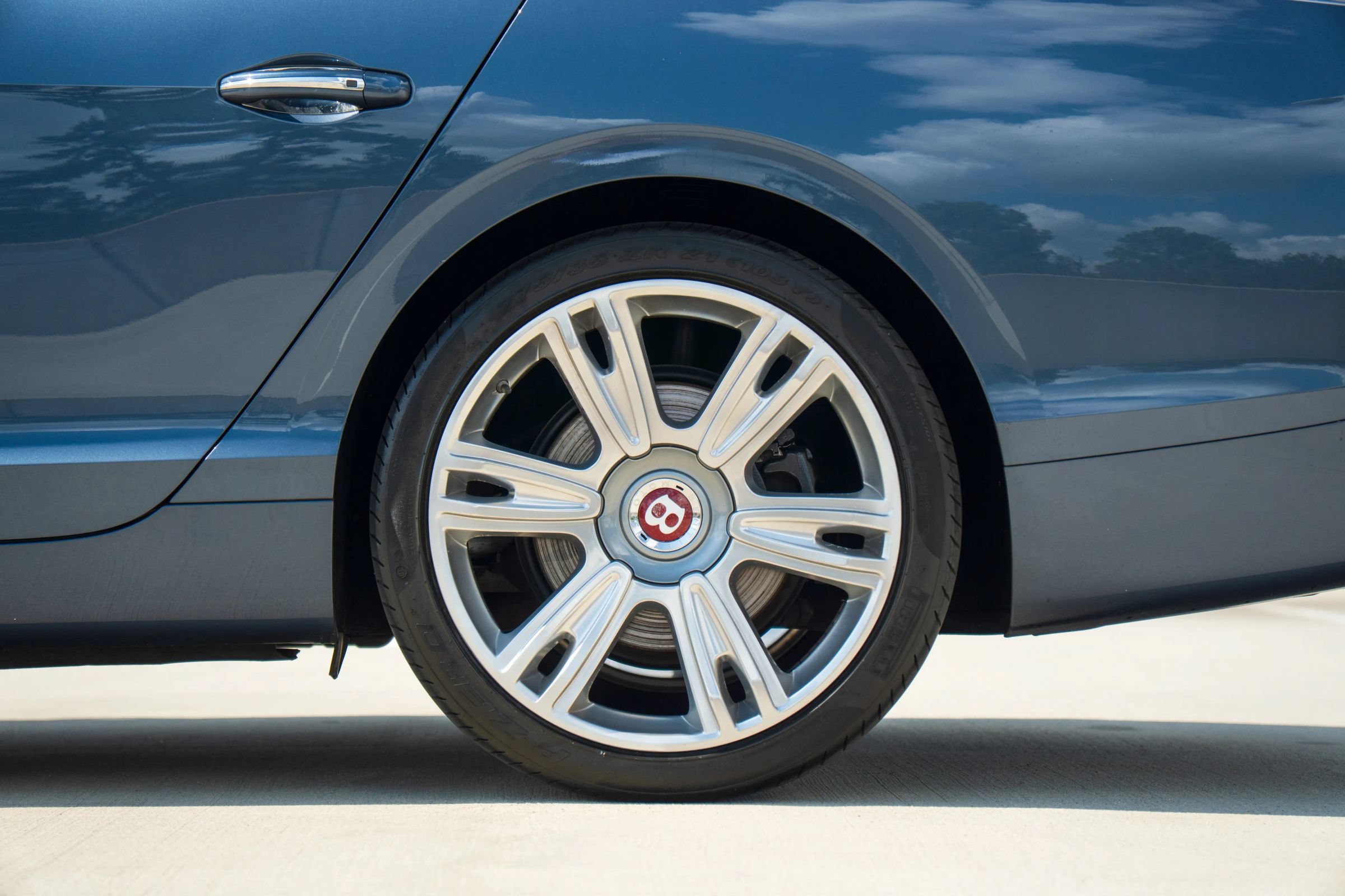 Used 2015 Bentley Flying Spur V8 AWD/4WD image 9