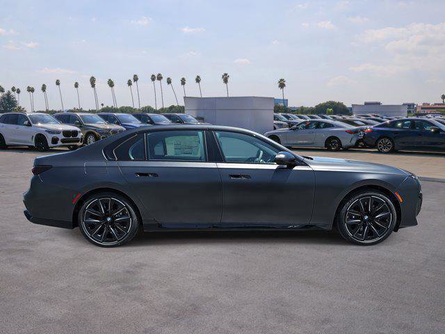 New 2025 BMW 760i xDrive w/ Executive Package image 4