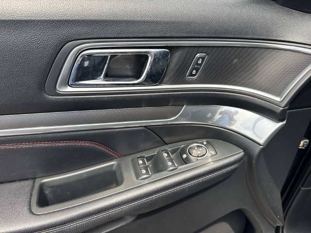 Used 2016 Ford Explorer Sport AWD/4WD image 20