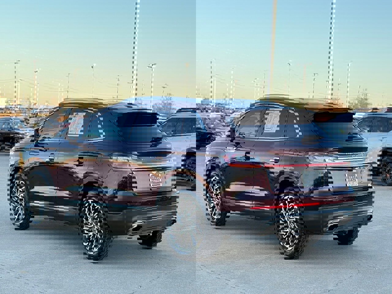 Used 2020 Lincoln Nautilus Reserve image 6