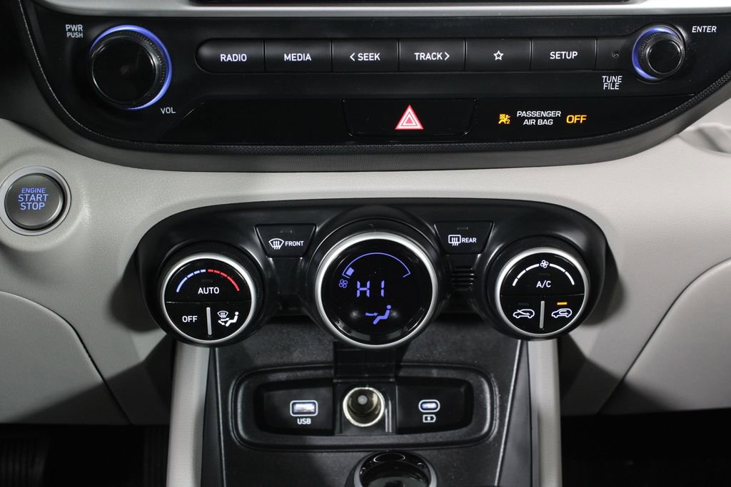 Certified 2024 Hyundai Venue SEL image 20