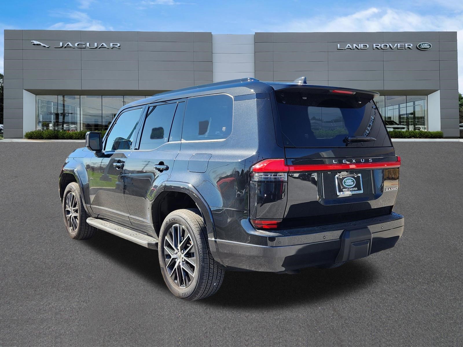 Used 2026 Lexus GX 550 w/ Cold Area Package AWD/4WD image 3