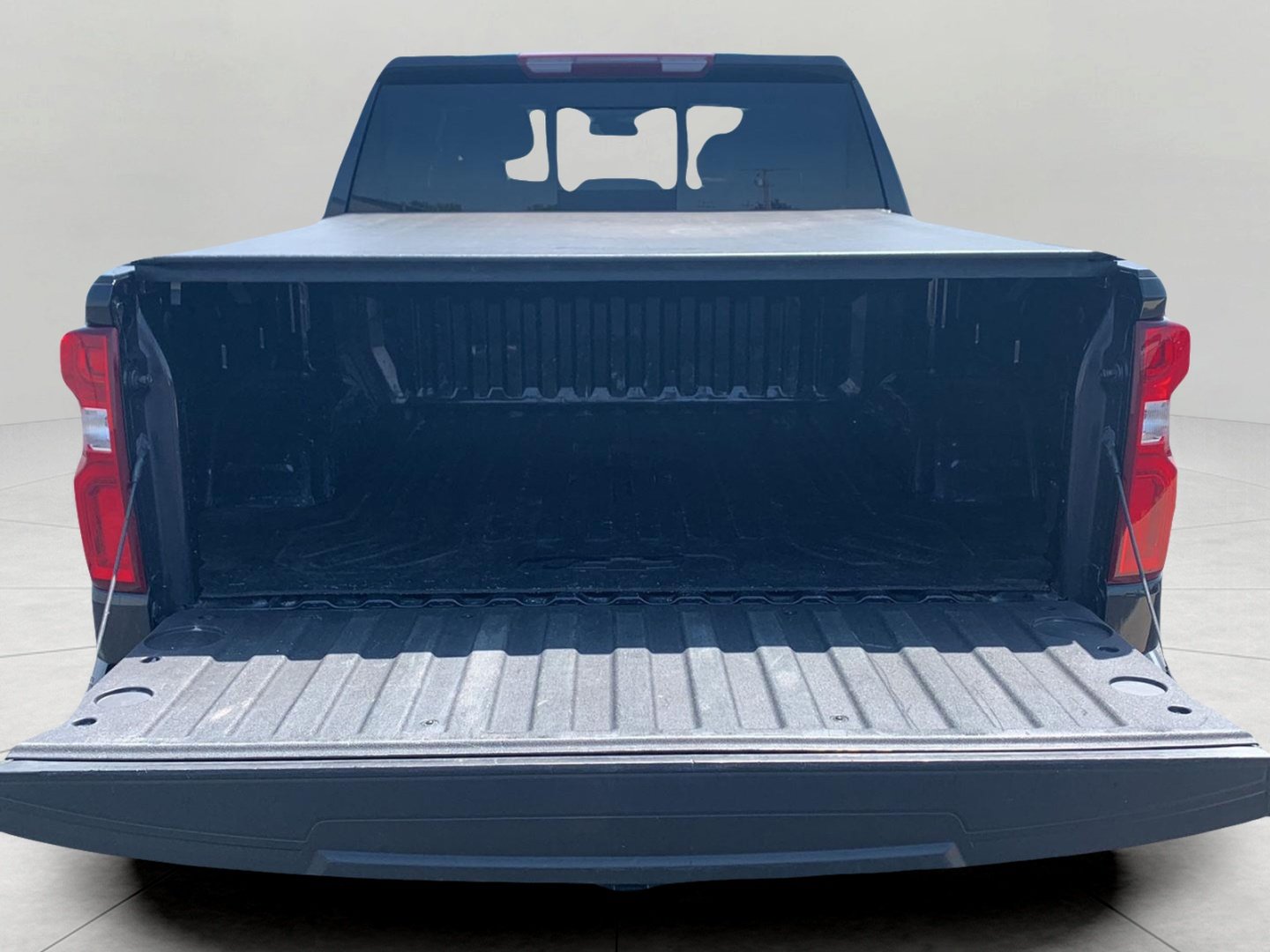 Used 2023 Chevrolet Silverado 1500 LTZ w/ LTZ Convenience Package II AWD/4WD image 31