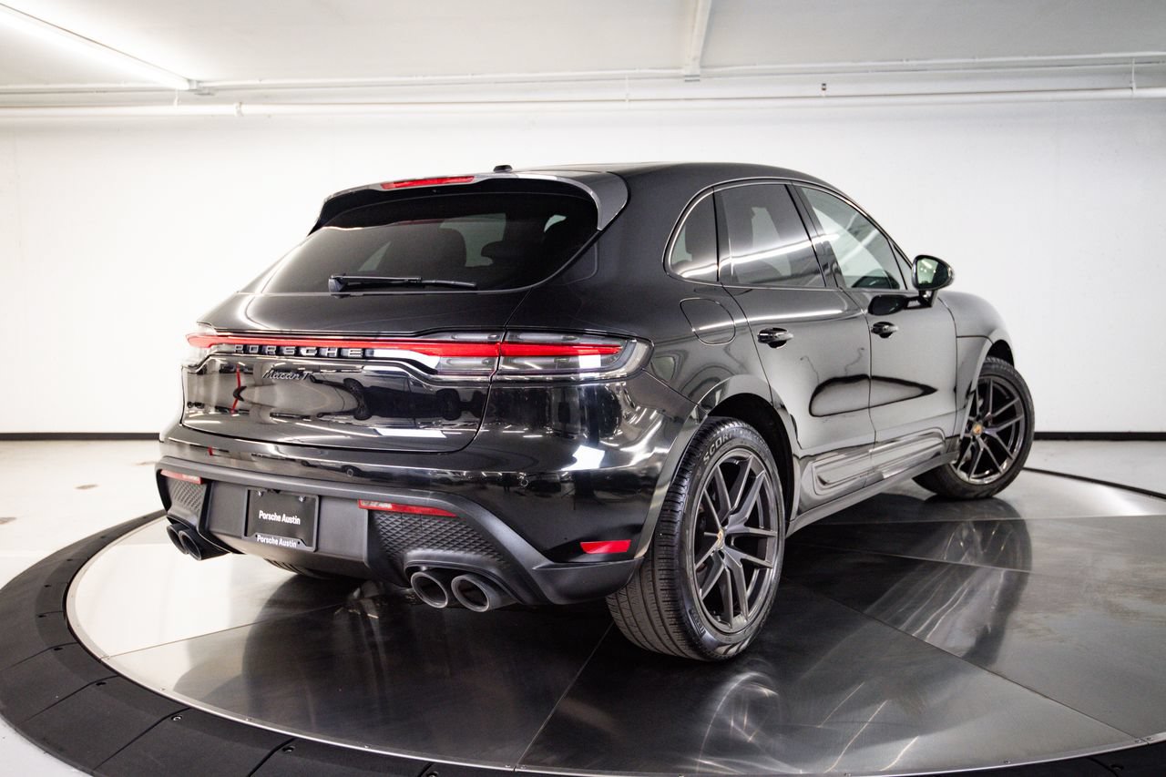 Certified 2023 Porsche Macan Turbo AWD/4WD image 7