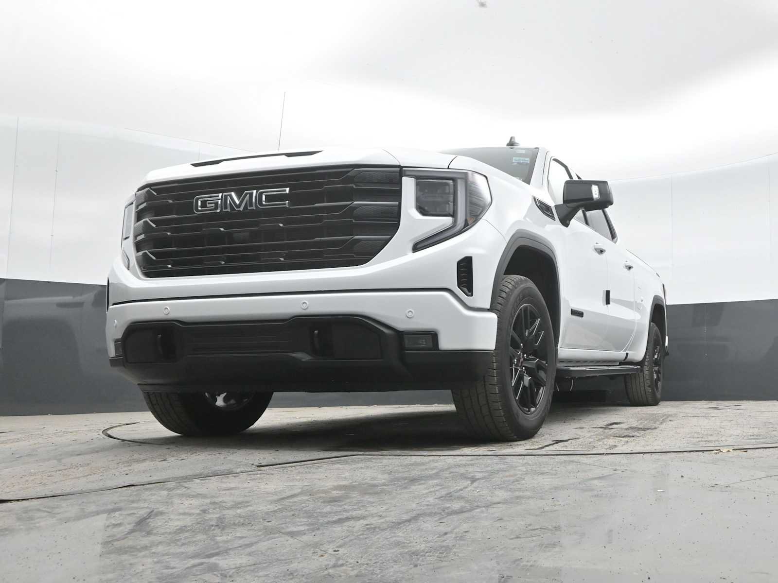New 2026 GMC Sierra 1500 Elevation w/ Preferred Package AWD/4WD image 41