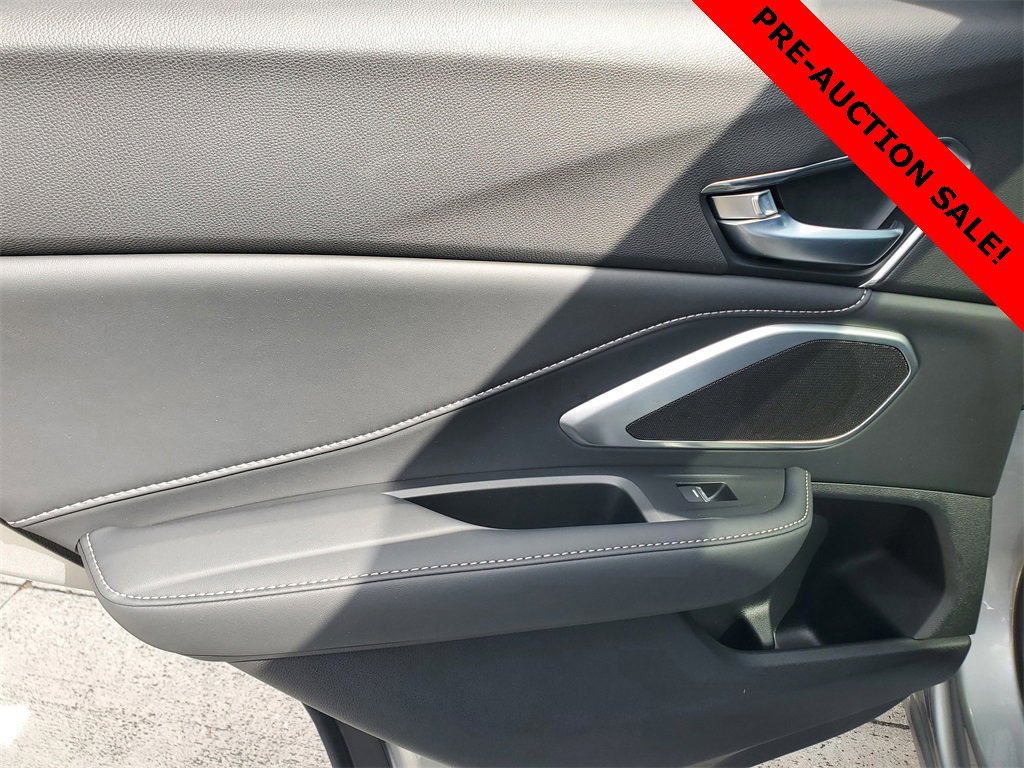 Certified 2025 Acura RDX SH-AWD image 13