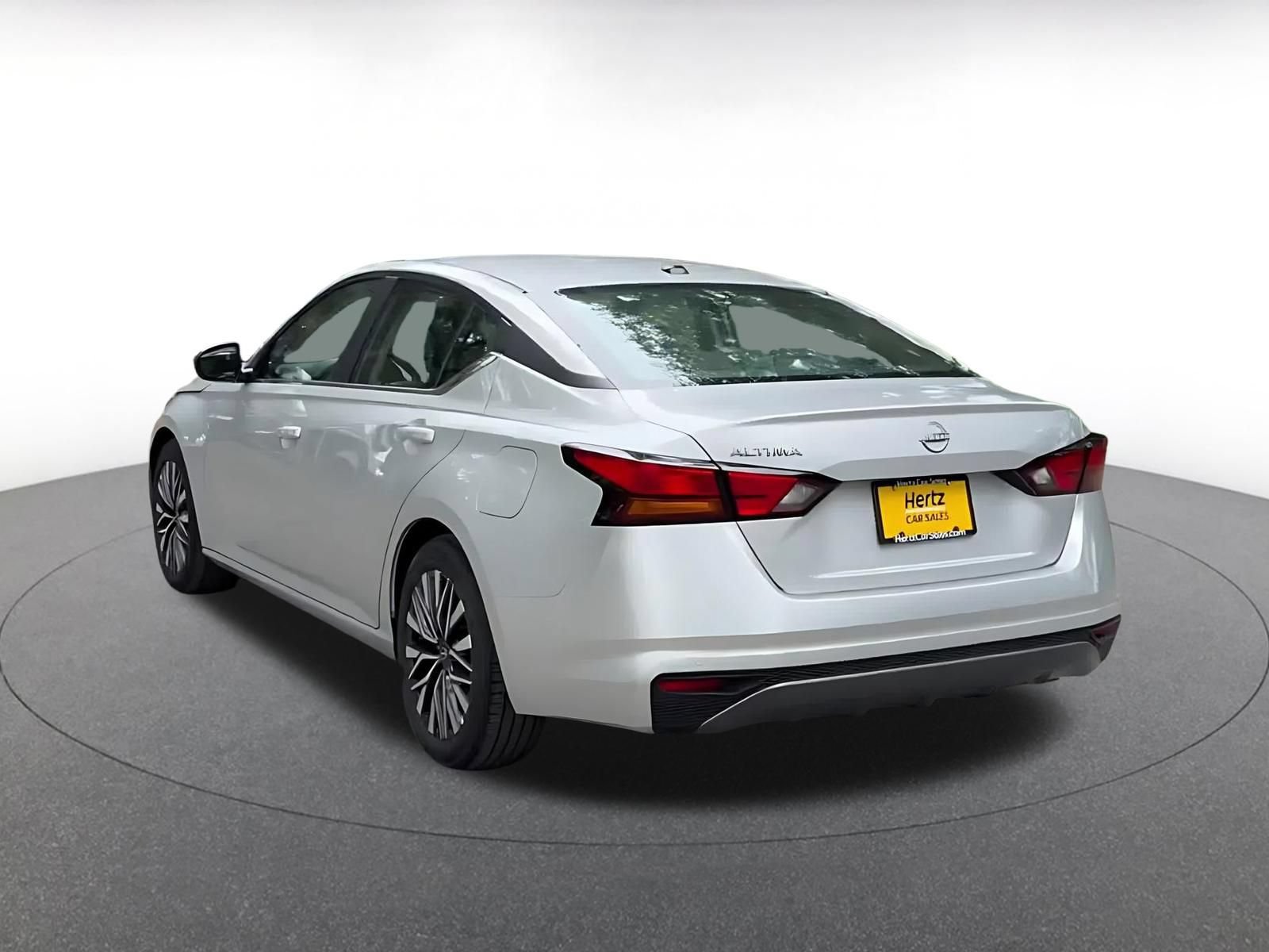 Used 2026 Nissan Altima 2.5 SV FWD image 12