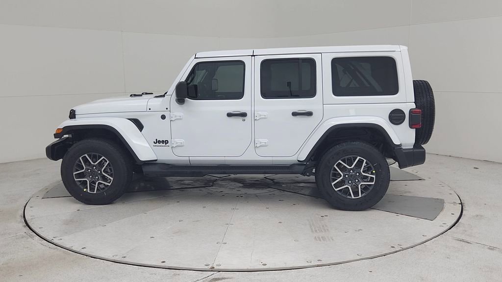 New 2026 Jeep Wrangler Sahara image 9