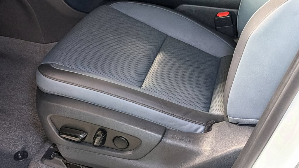 Certified 2024 Lexus RZ 300e Premium w/ Accessory Package (2T) FWD image 21