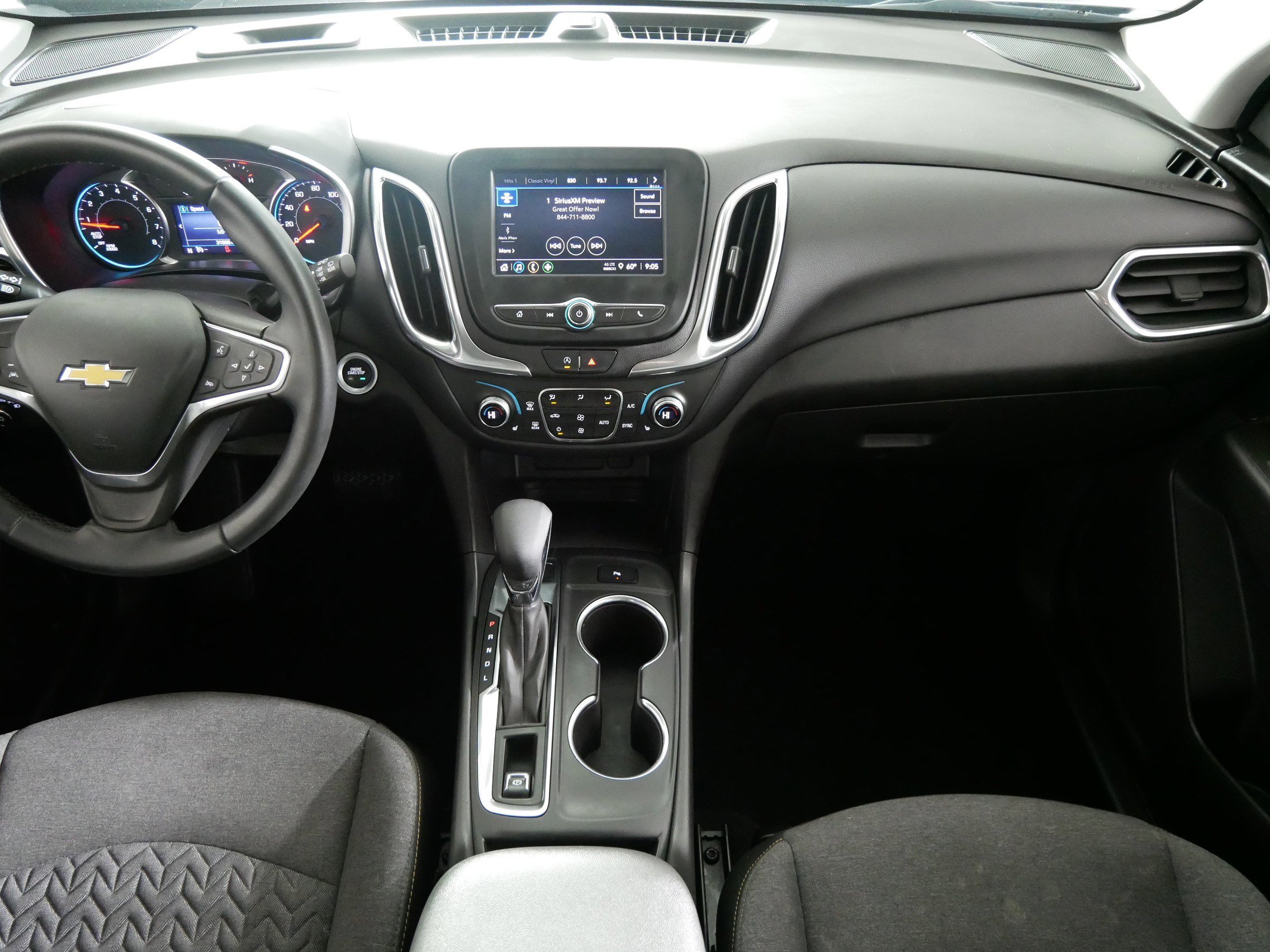 Used 2023 Chevrolet Equinox LT image 10