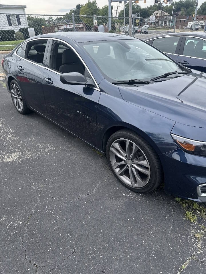 Used 2017 Chevrolet Malibu LS FWD image 2