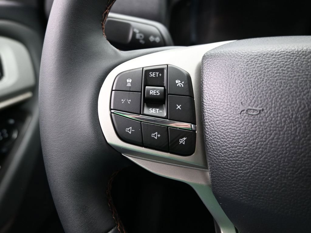 New 2026 Ford Explorer Active image 26