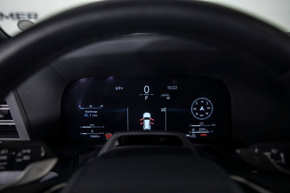 Used 2024 Lexus GX 550 550 Luxury w/ Cold Area Package image 32