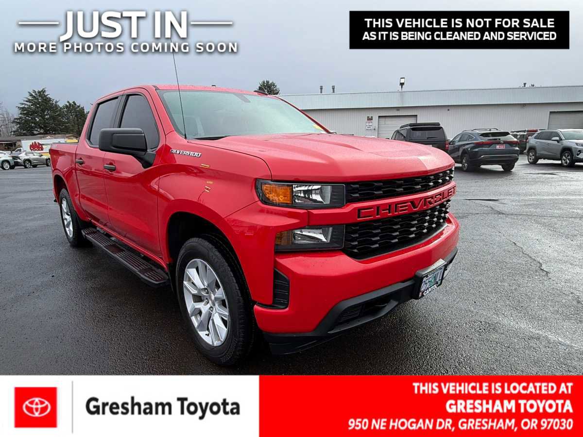 Used 2022 Chevrolet Silverado 1500 Custom image 1
