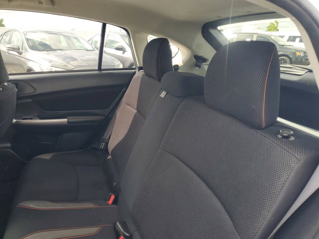 Used 2017 Subaru Crosstrek 2.0i Premium image 12