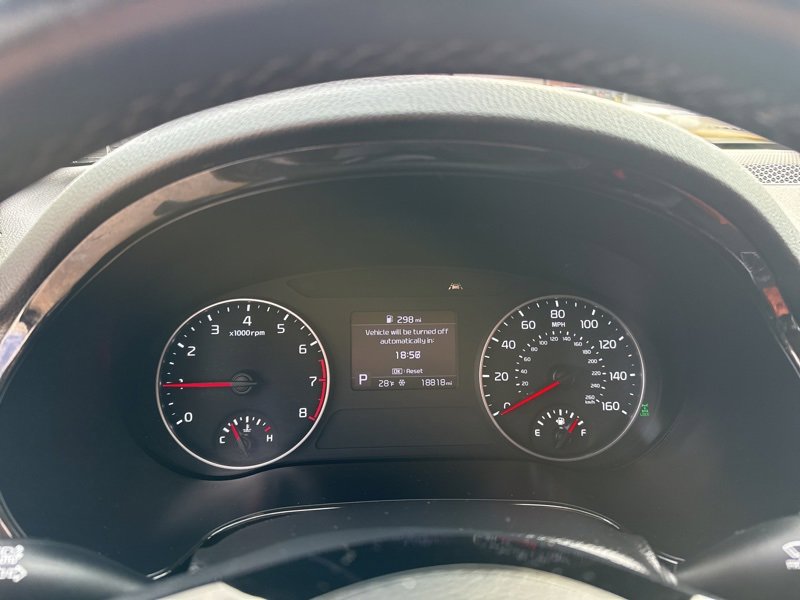 Used 2023 Kia Seltos S w/ Navigation Package image 28