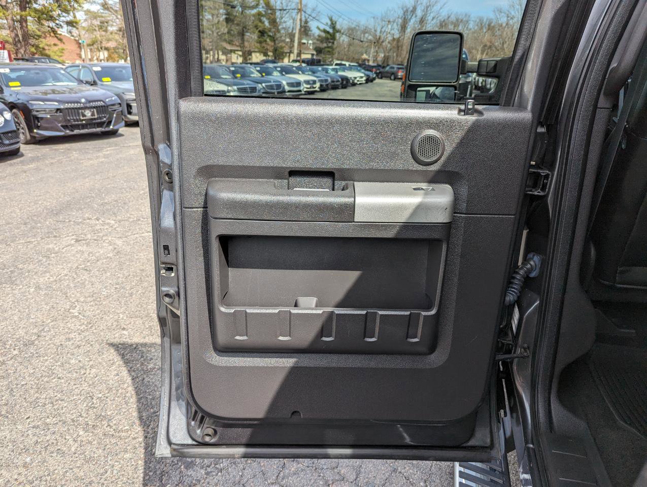 Used 2015 Ford F350 Lariat w/ Lariat Ultimate Package image 36
