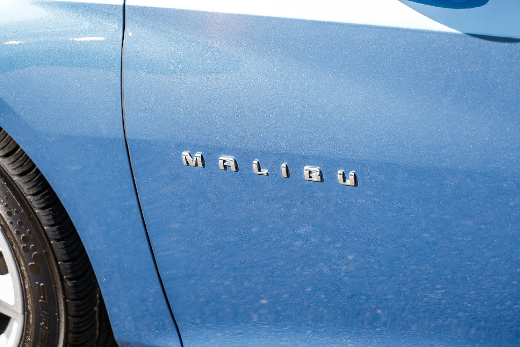 Used 2025 Chevrolet Malibu LT FWD image 14