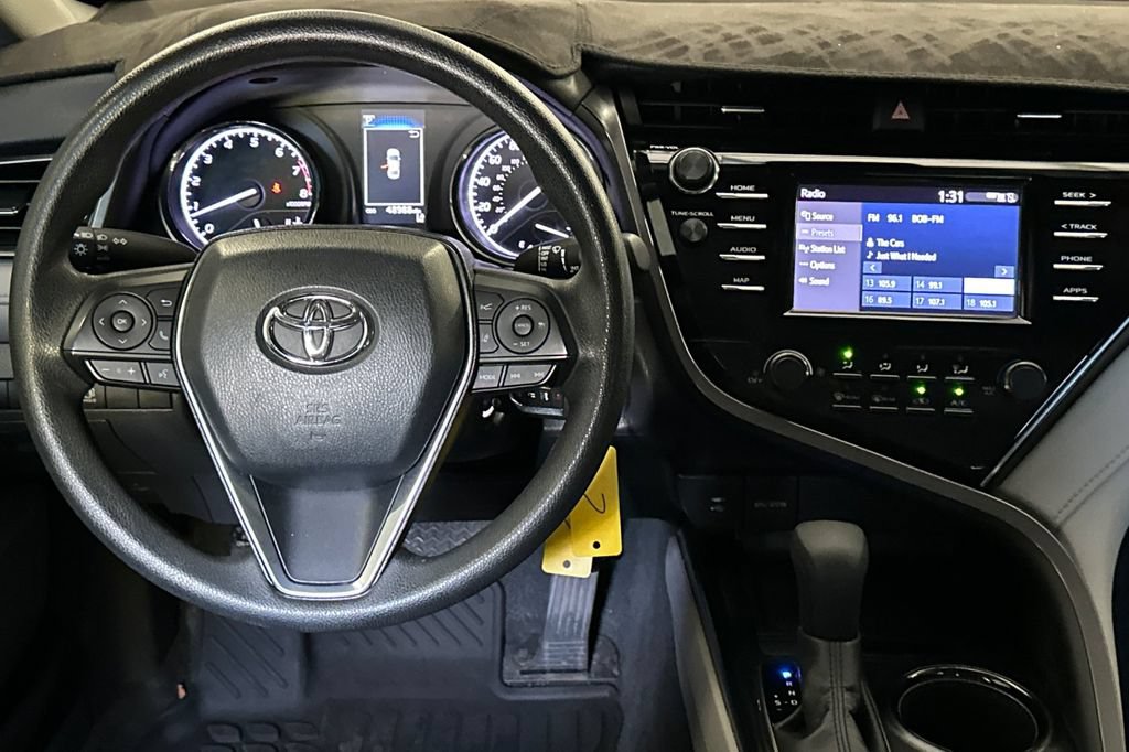 Used 2019 Toyota Camry LE FWD image 14